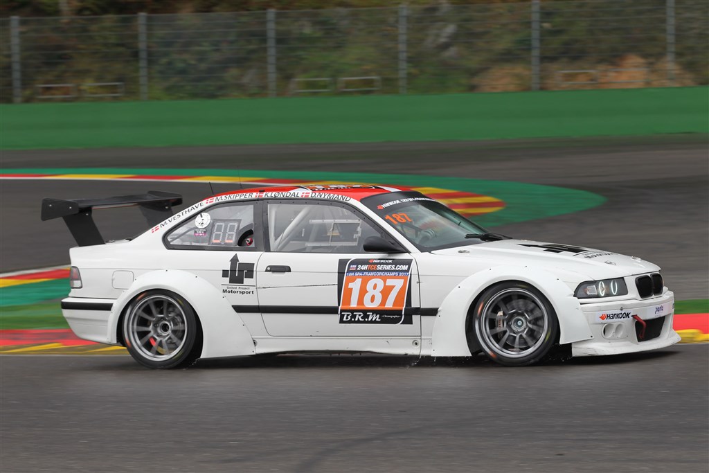 Dennis Nymand, Kenneth Londal Pedersen, Michael Skipper og Michael Vesthave, BMW M3 #187
(Foto: Henning Smed)